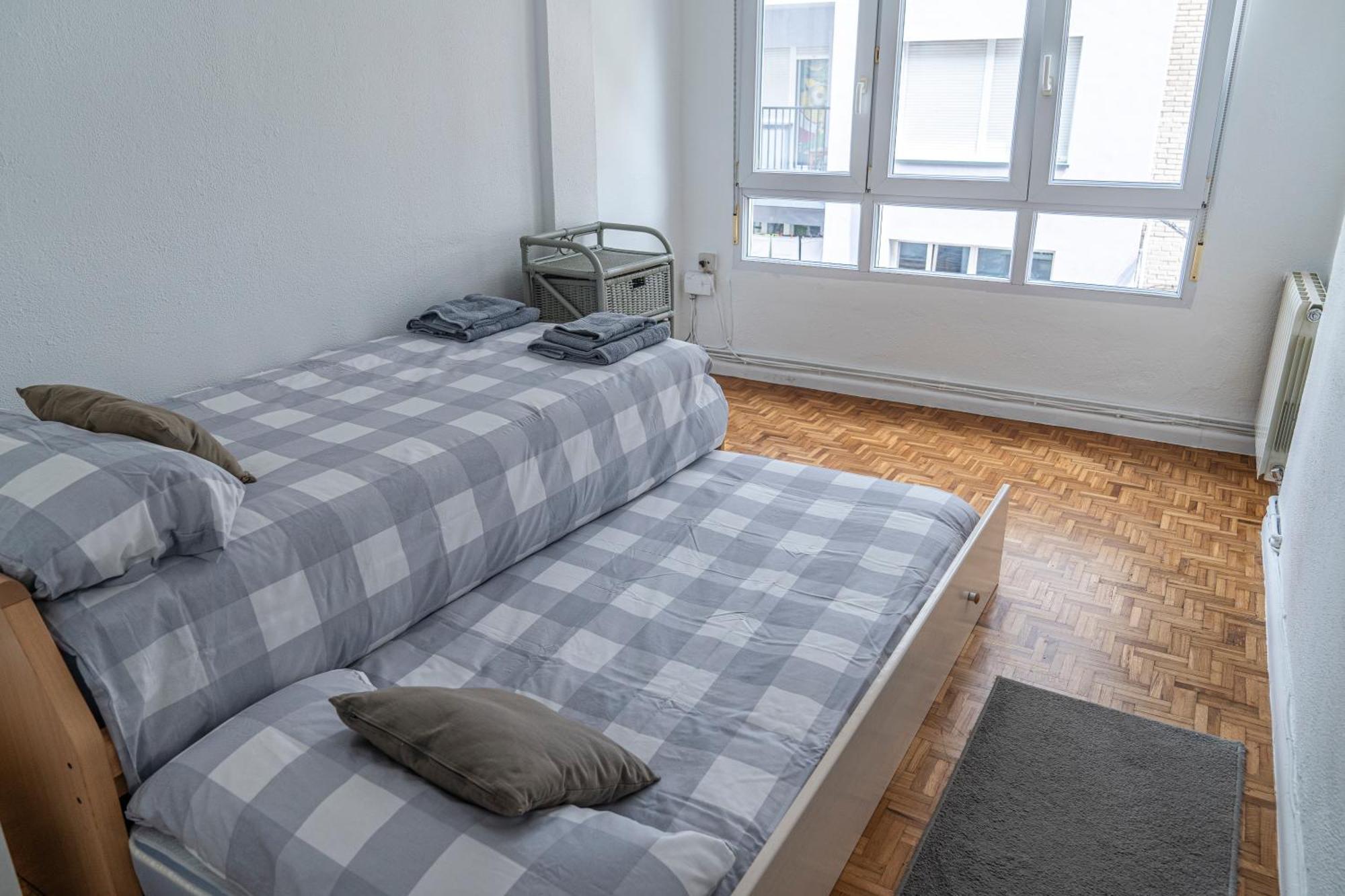 Апартаменти Piso Reformado En El Centro De Сантандер Екстер'єр фото